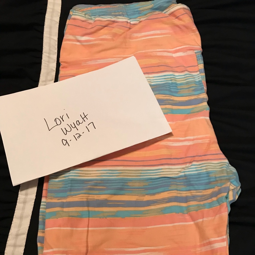 Lularoe TC leggings
